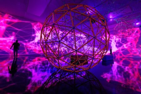DIGITAL BY NATURE. Die Kunst von Miguel Chevalier at Kunsthalle München, München