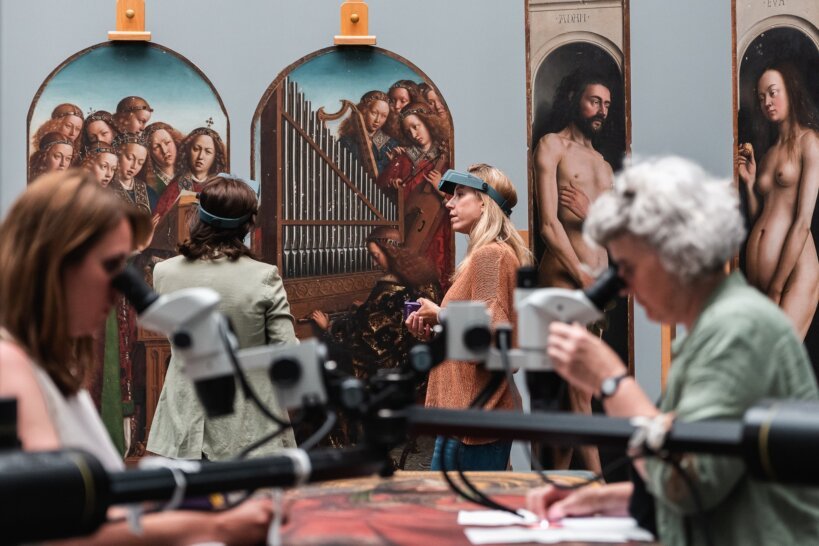 Prikkelarme rondleiding: De restauratie van het Lam Gods at Museum voor Schone Kunsten, Gent