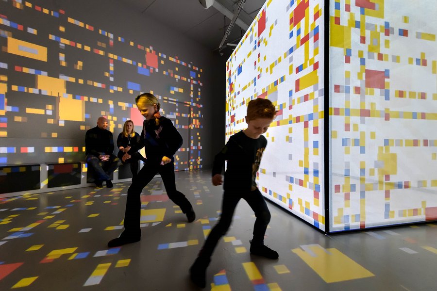De wereld van Piet Mondriaan at Het Mondriaanhuis, Amersfoort