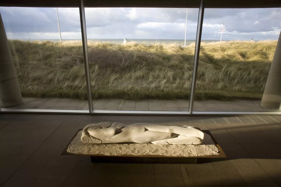 Stone at Museum Beelden aan Zee, Den Haag