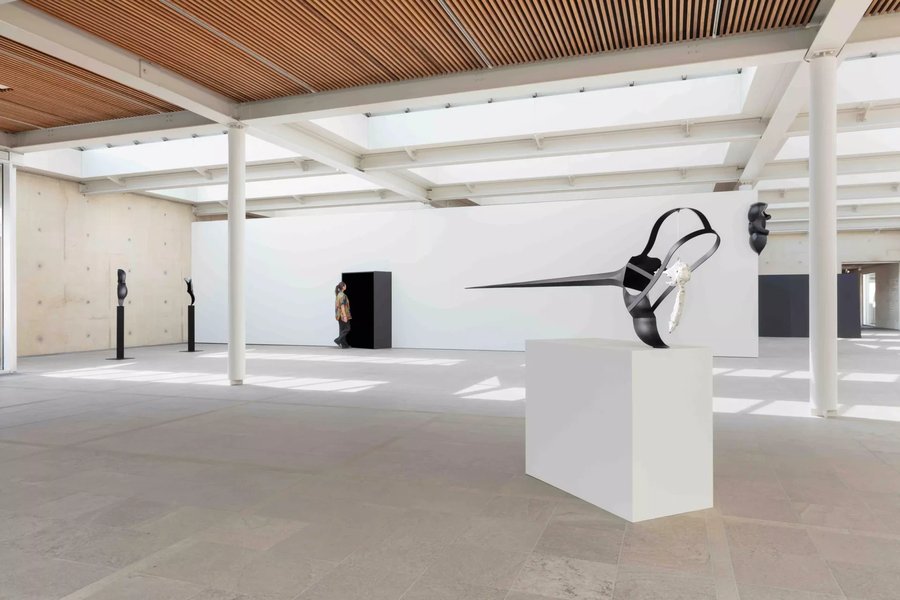 Rui Chafes X Alberto Giacometti Gris, Vide, Cris III