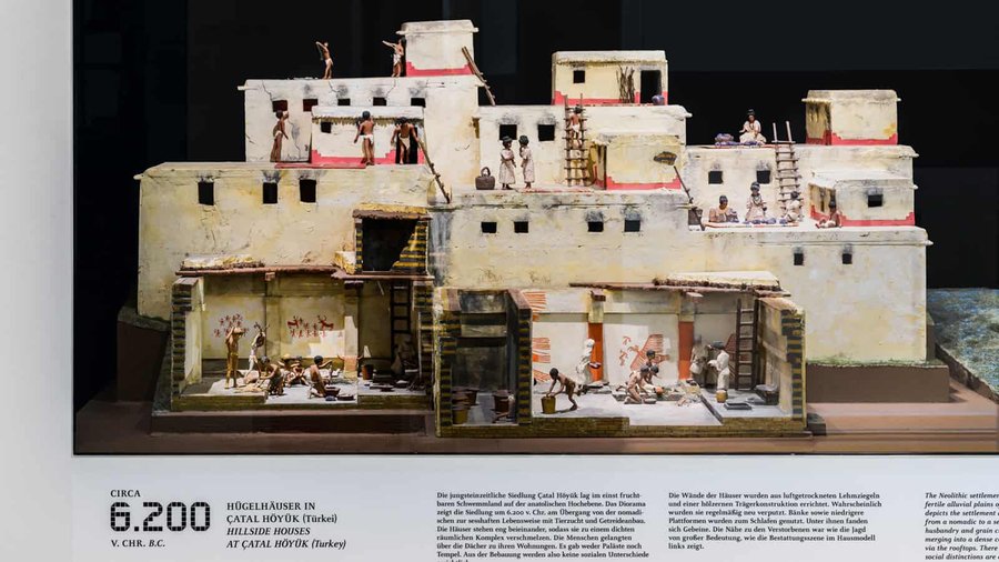 Geschichten über das Bauen – die neue Dauerausstellung des DAM